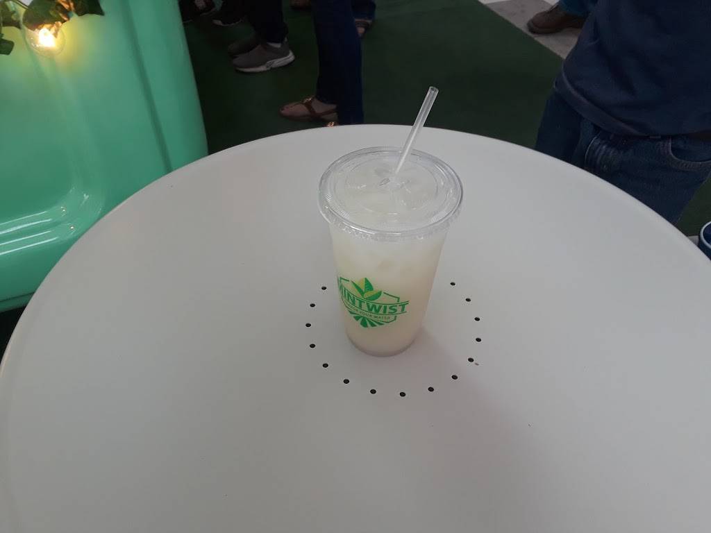 Mintwist | restaurant | 459 Brandon Town Center Dr, Brandon, FL 33511, USA | 8132677446 OR +1 813-267-7446