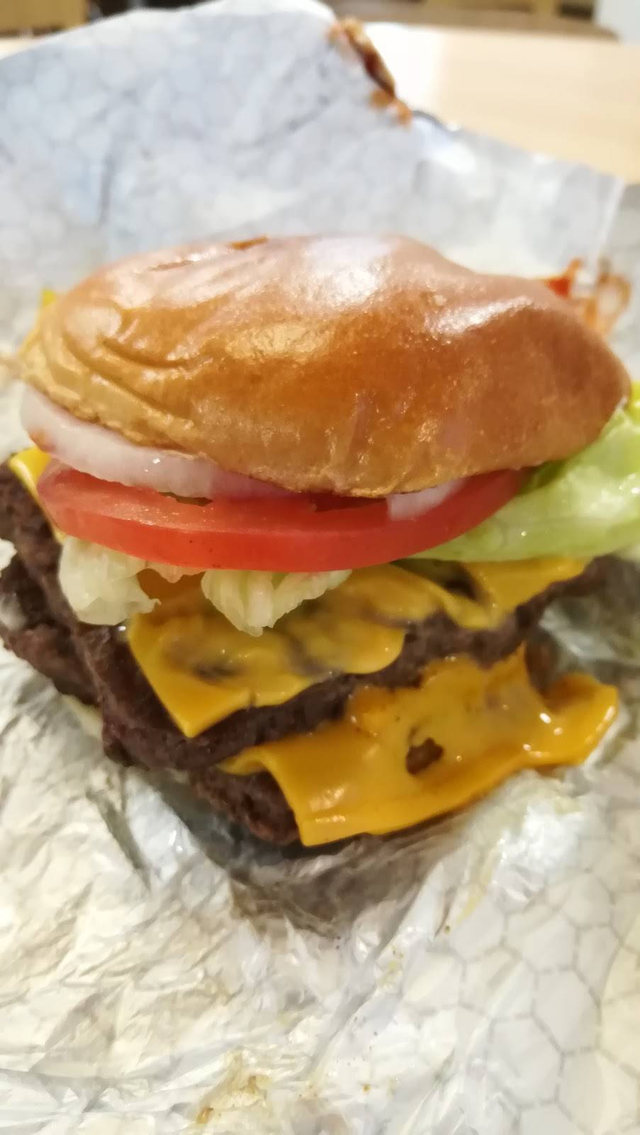 Wendys | restaurant | 14370 28th Pl N, Plymouth, MN 55447, USA | 7633248272 OR +1 763-324-8272