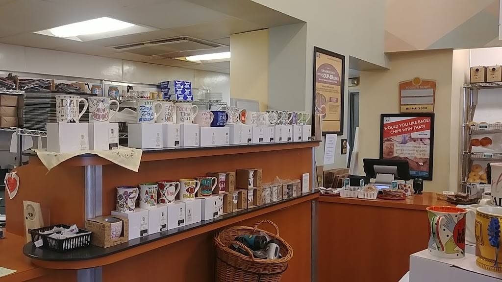 Between Rounds Bakery Sandwich Café | bakery | 19 John Fitch Blvd, South Windsor, CT 06074, USA | 8602918780 OR +1 860-291-8780