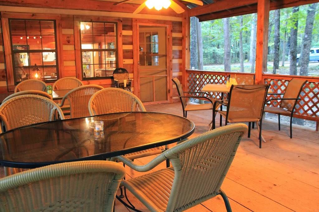 Trails End Restaurant | restaurant | 324 Trails End, Crossville, TN 38571, USA | 9312773800 OR +1 931-277-3800