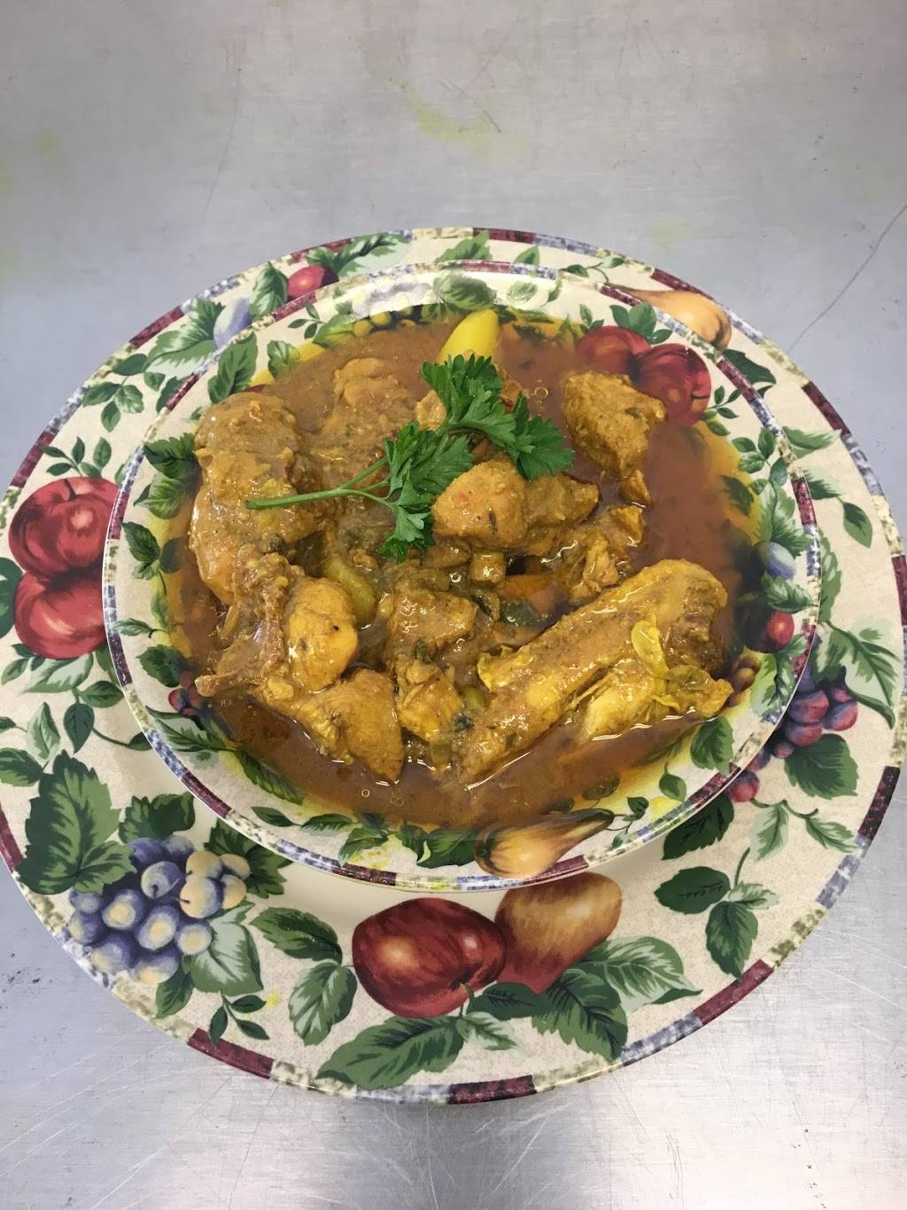 Curry Express | restaurant | 880 W Sunrise Blvd, Fort Lauderdale, FL 33311, USA | 7542162726 OR +1 754-216-2726