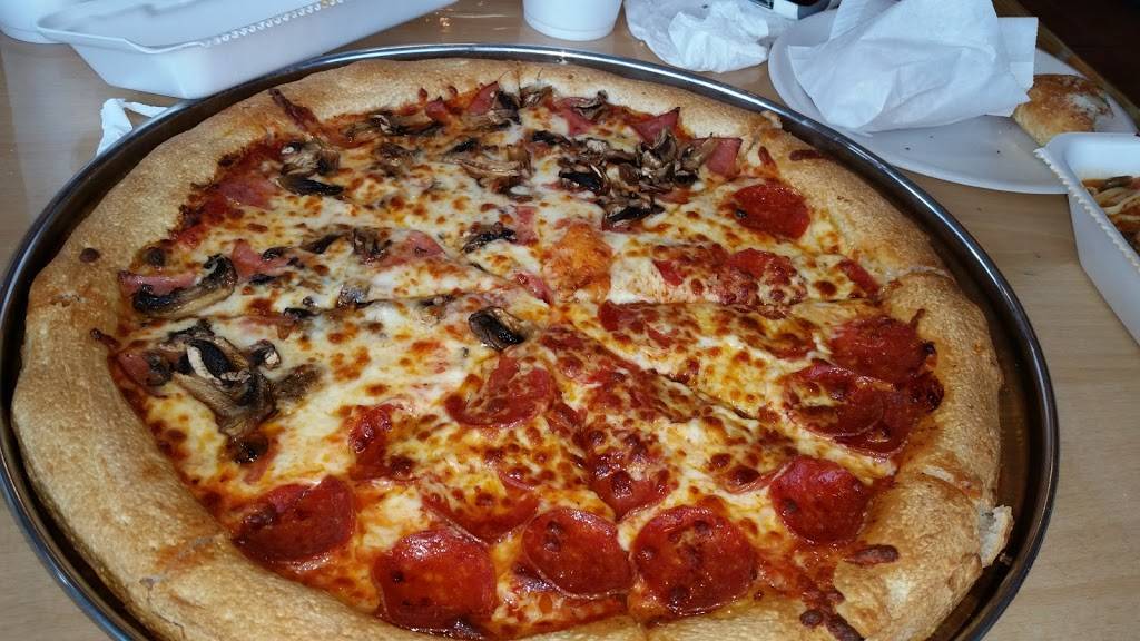 Cheeses Pizza Pasta & Wings | restaurant | 1925 Towne Centre Dr, Mesquite, TX 75150, USA | 9726829262 OR +1 972-682-9262