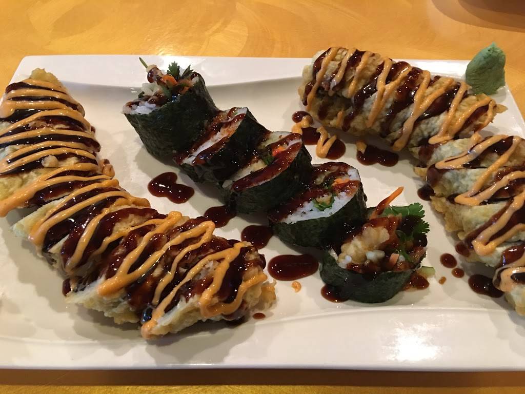 Yellow Tail Sushi | restaurant | 745 Chastain Rd NW ste 1030, Kennesaw, GA 30144, USA | 7704212918 OR +1 770-421-2918