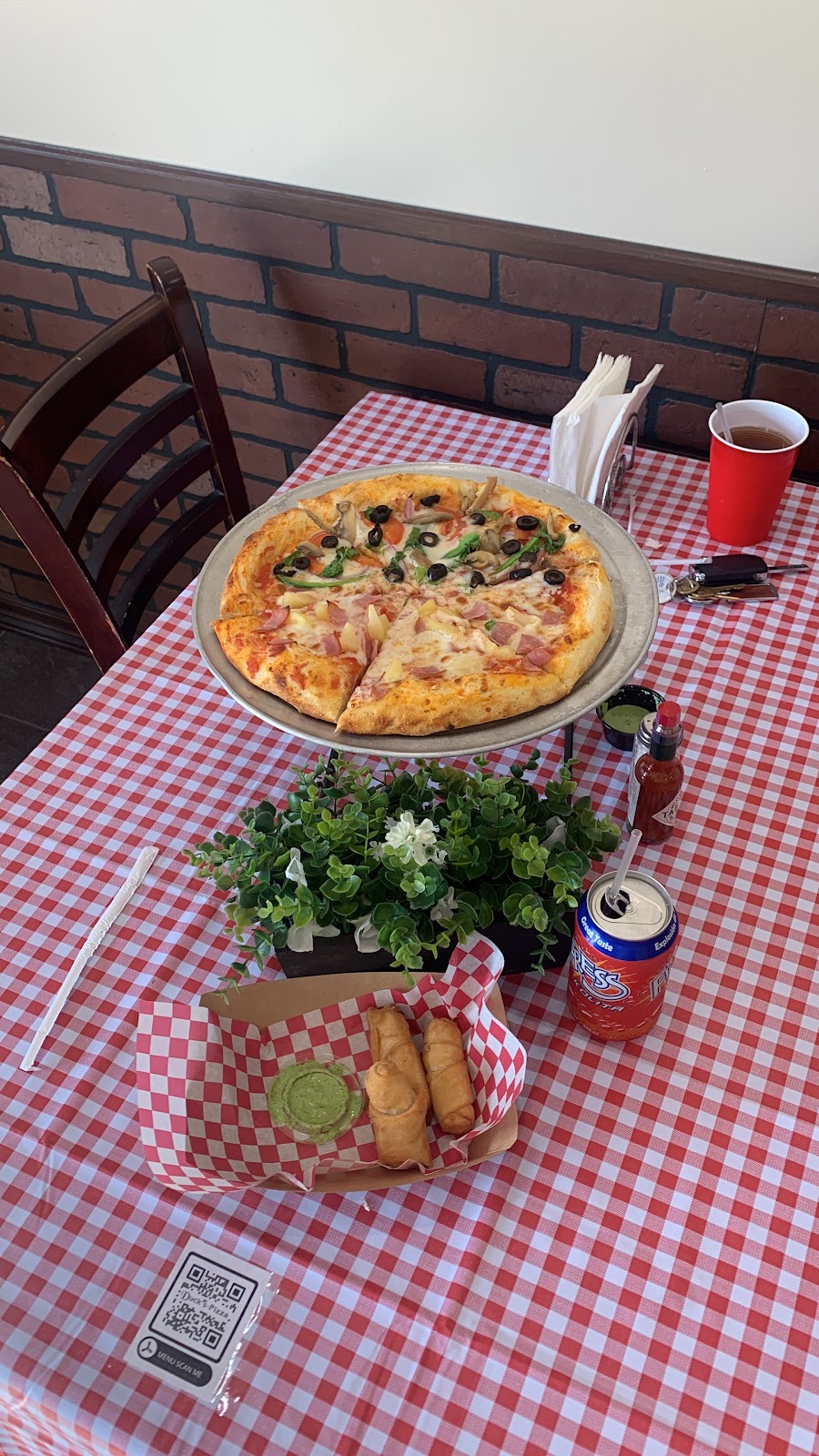 Ducks Pizza | restaurant | 4001 S Shary Rd suite 650, Mission, TX 78572, USA | 9565999583 OR +1 956-599-9583