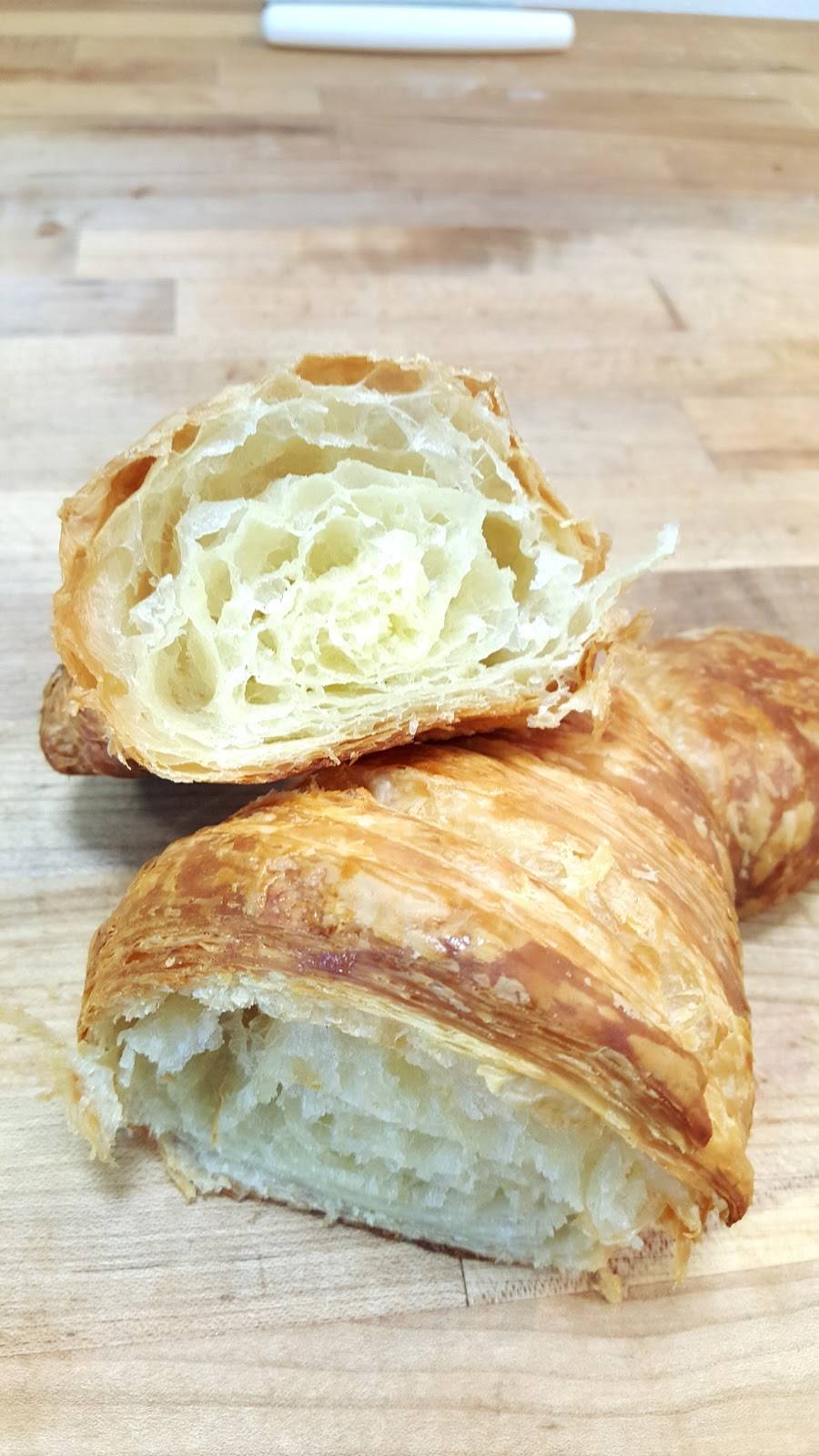 Rachel Ks Bakery | cafe | 126 N Market St #4948, Washington, NC 27889, USA | 2529462253 OR +1 252-946-2253