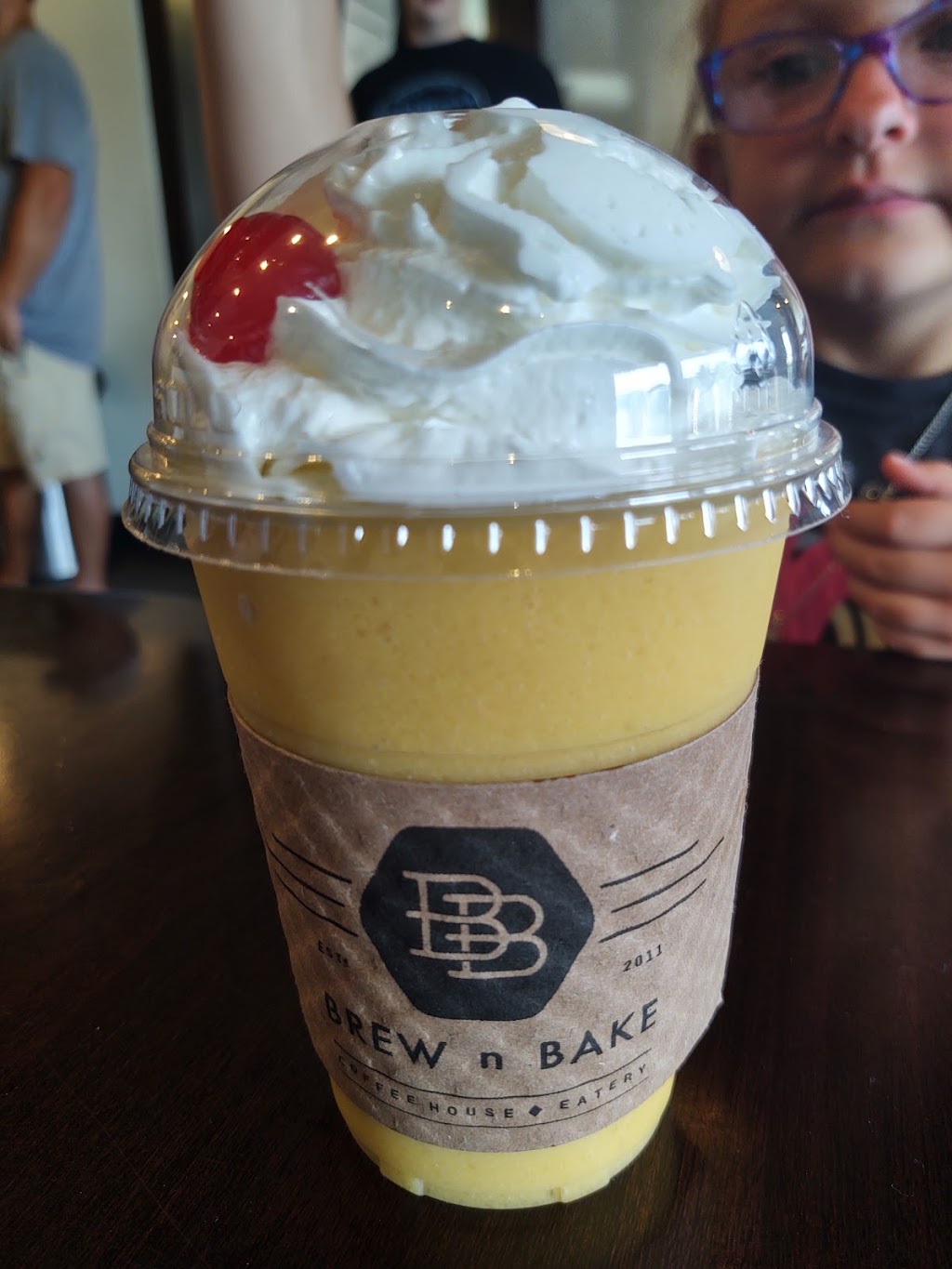 Brew N Bake | bakery | 145 Oyster Creek Dr, Lake Jackson, TX 77566, USA | 9792971433 OR +1 979-297-1433
