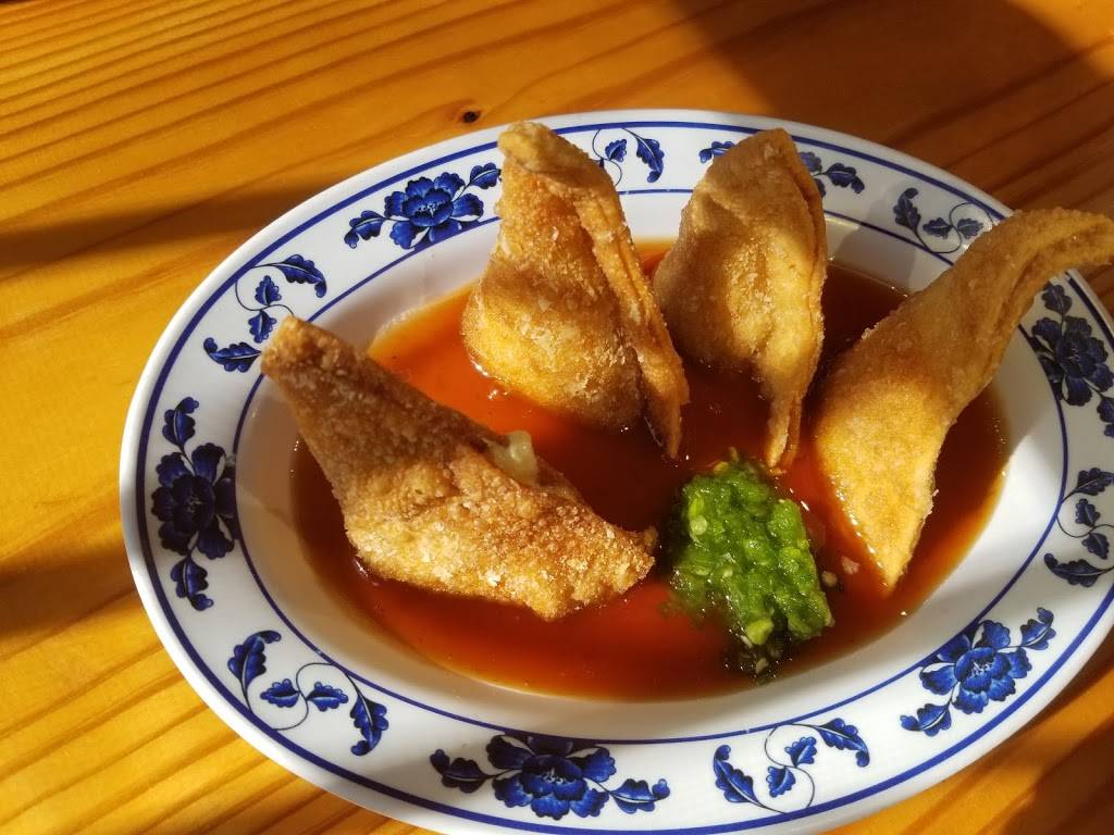 Reds Chinese | meal delivery | 3048 St Claude Ave, New Orleans, LA 70117, USA | 5043046030 OR +1 504-304-6030