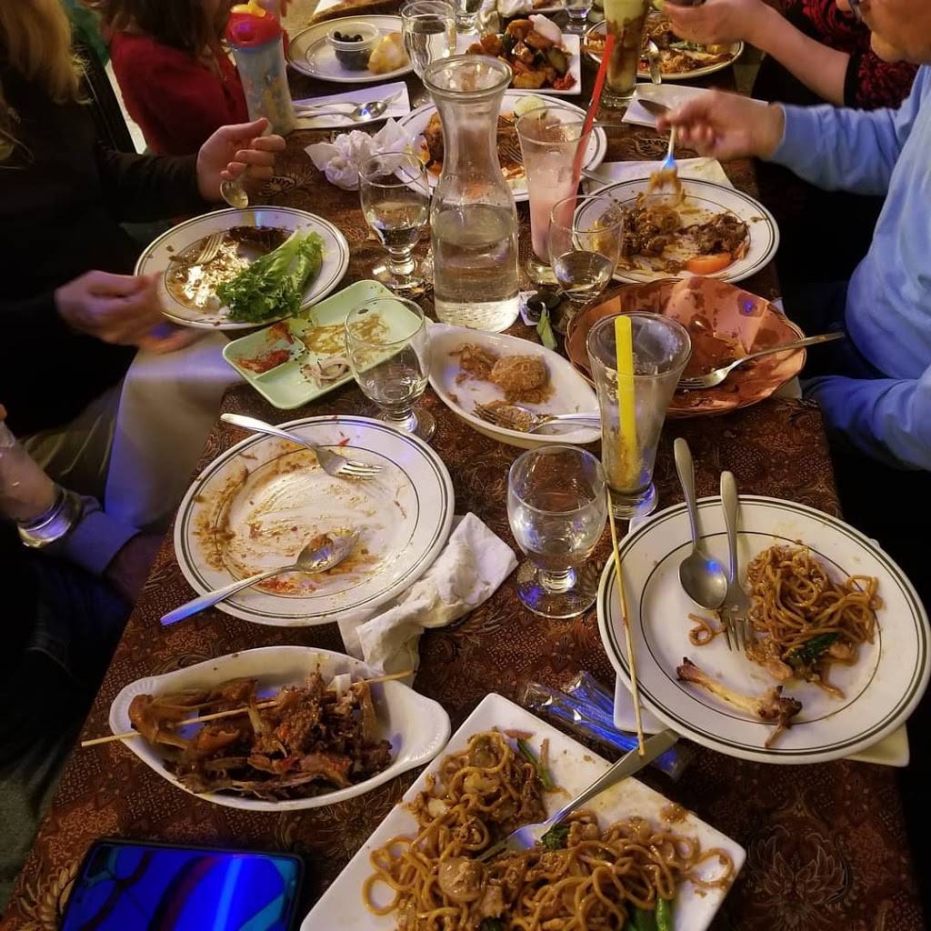 Indonesia | restaurant | 1725 Snyder Ave, Philadelphia, PA 19145, USA | 2158291400 OR +1 215-829-1400
