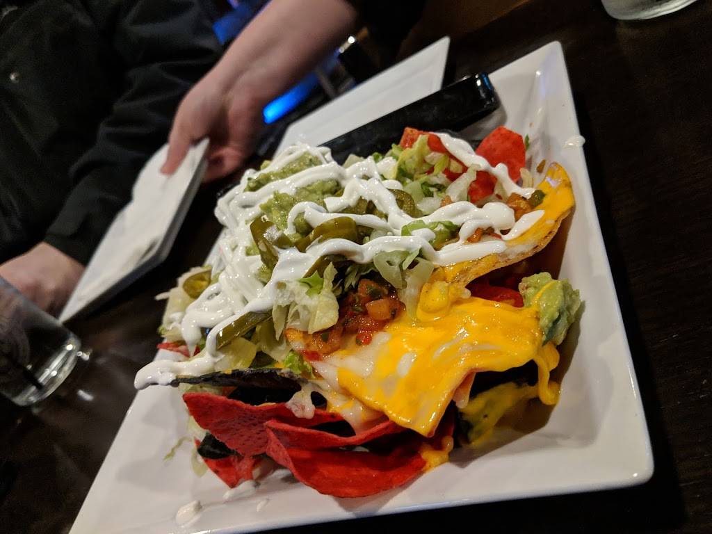 Dannys Pizza Place | restaurant | 6021 S Archer Ave, Chicago, IL 60638, USA | 7735823456 OR +1 773-582-3456