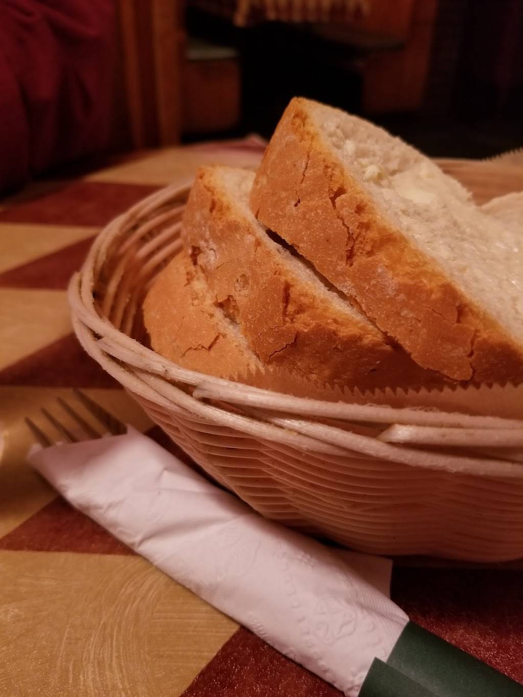 Russos Grill | restaurant | 365 W Main St, Amsterdam, NY 12010, USA | 5188422630 OR +1 518-842-2630