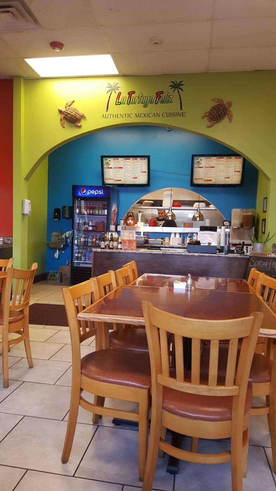 La Tortuga Feliz | restaurant | 330 S Budler Rd, Romeoville, IL 60446, USA | 8155243110 OR +1 815-524-3110