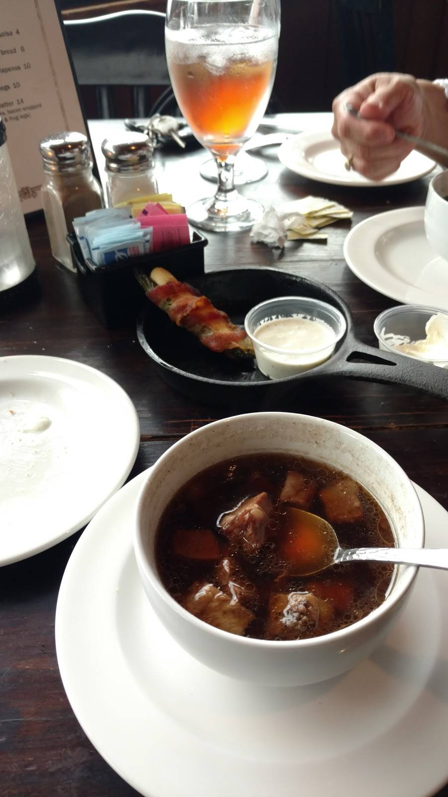 Wildcatter Steakhouse | restaurant | 6062 TX-16, Graham, TX 76450, USA | 9405493555 OR +1 940-549-3555