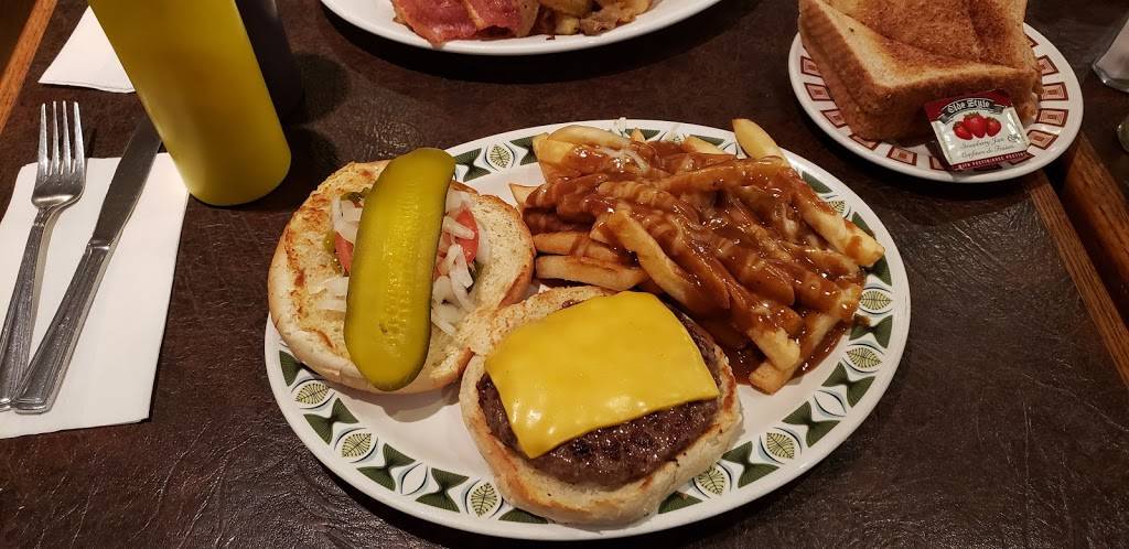 Aris Place | restaurant | 229 Roncesvalles Ave, Toronto, ON M6R 2L6, Canada | 4165330100 OR +1 416-533-0100