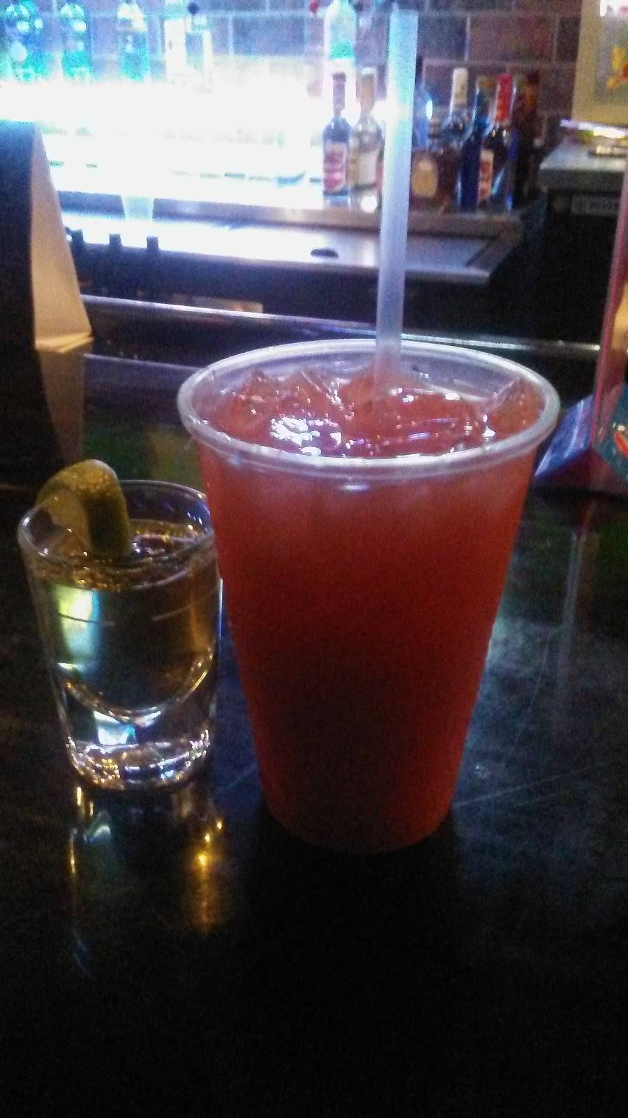 Sidelines Sports Grill | restaurant | 309 W Fairfield Rd, High Point, NC 27263, USA | 3364348605 OR +1 336-434-8605