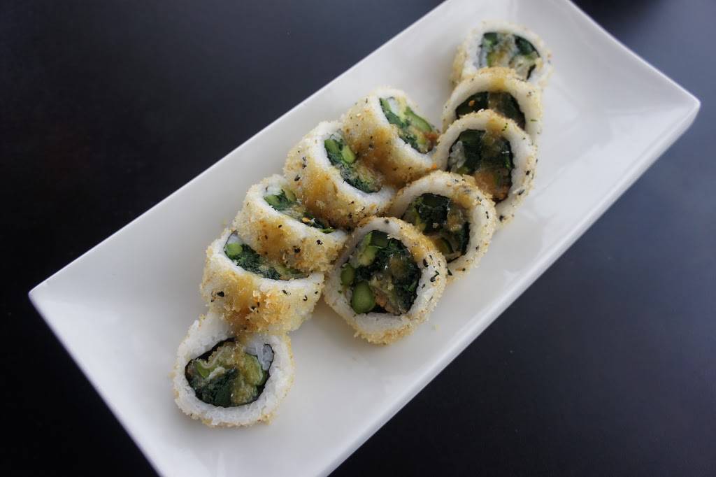 Hamachi Sushi Bar | meal takeaway | 2801 Howard St, Chicago, IL 60645, USA | 7732936904 OR +1 773-293-6904