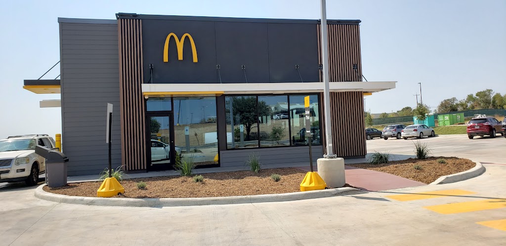 McDonalds | cafe | 16522 Nacogdoches Rd, San Antonio, TX 78233, USA | 2106500130 OR +1 210-650-0130