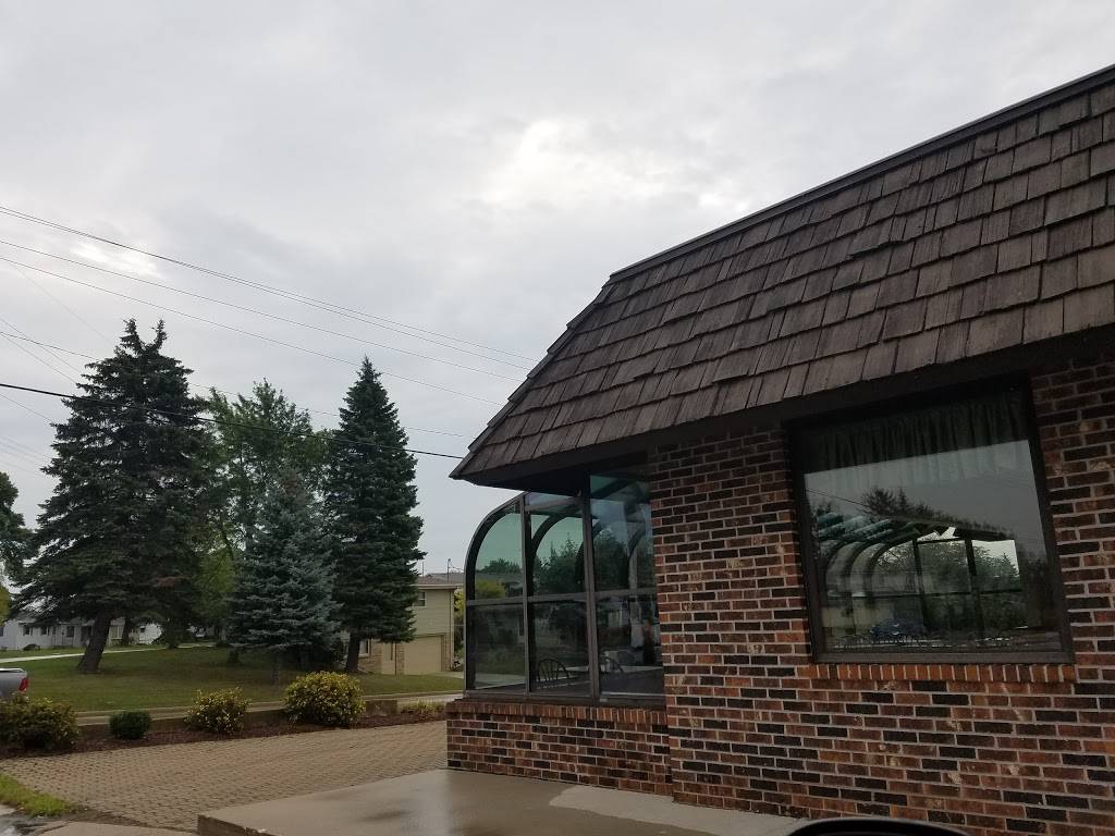 Dairy Queen | restaurant | 1005 Fond Du Lac Ave, Sheboygan Falls, WI 53085, USA | 9204676437 OR +1 920-467-6437