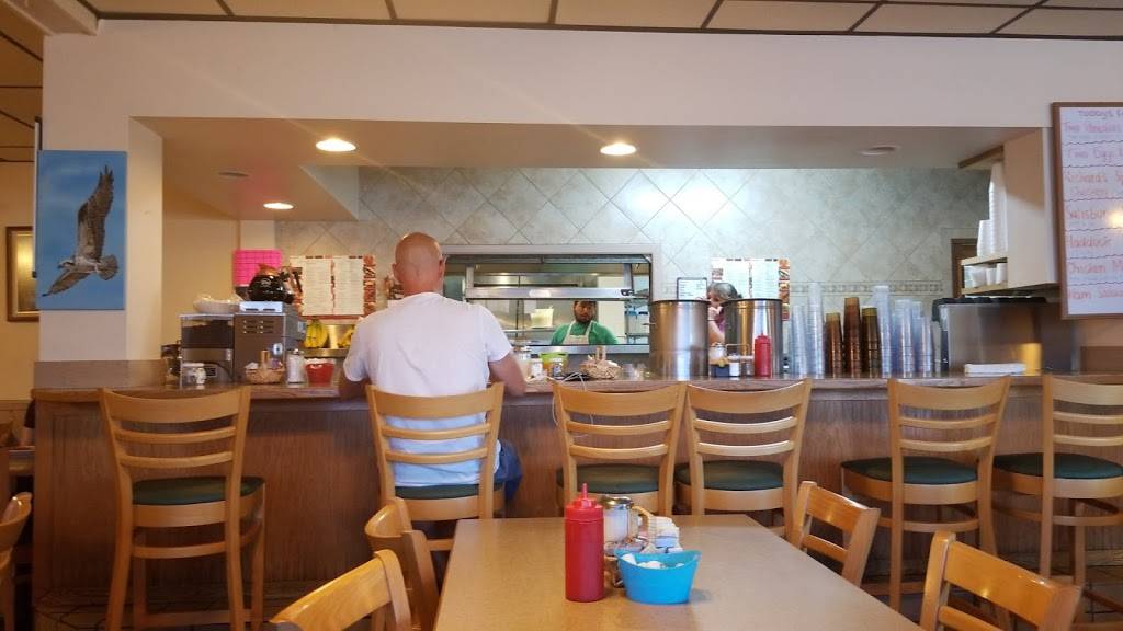 Country House Restaurant | restaurant | 13394 W Colonial Dr, Winter Garden, FL 34787, USA | 4076561421 OR +1 407-656-1421