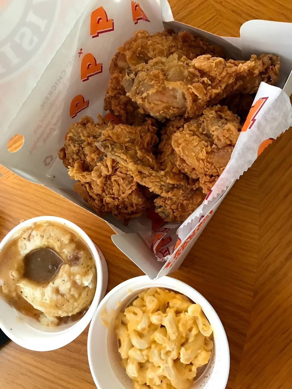 Popeyes Louisiana Kitchen | restaurant | 1928 Brice Rd, Reynoldsburg, OH 43068, USA | 6147552207 OR +1 614-755-2207