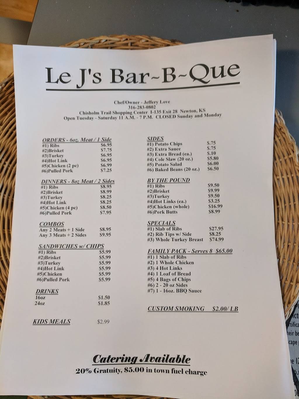 Le - Js Bar BQ | restaurant | 601 SE 36th St, Newton, KS 67114, USA | 3162830802 OR +1 316-283-0802