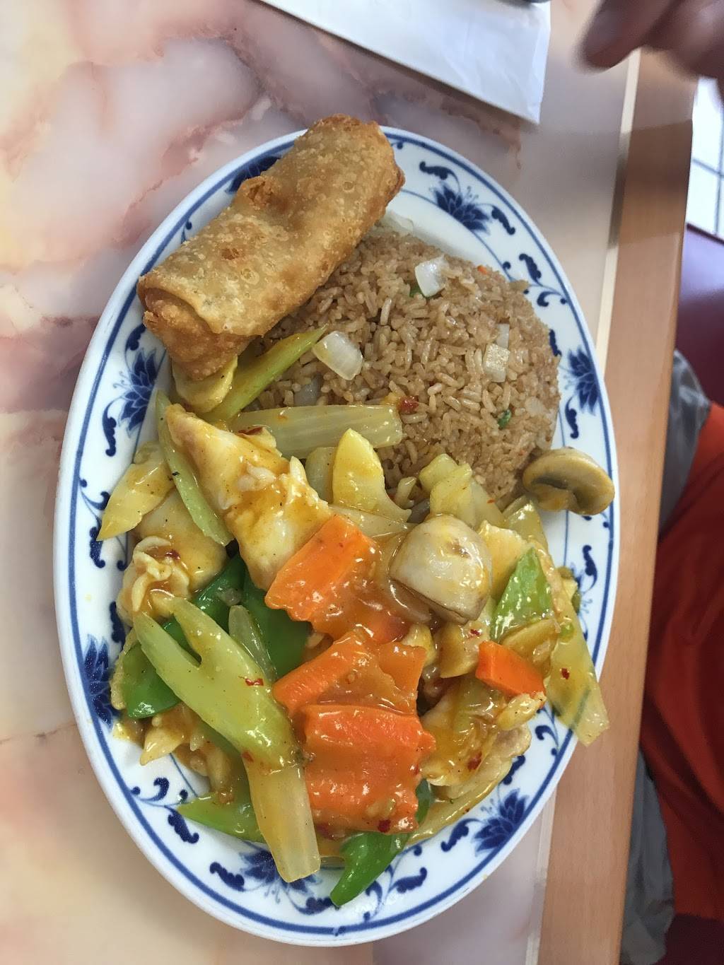 China King | restaurant | 3830 Ruckriegel Pkwy, Jeffersontown, KY 40299, USA | 5022400500 OR +1 502-240-0500