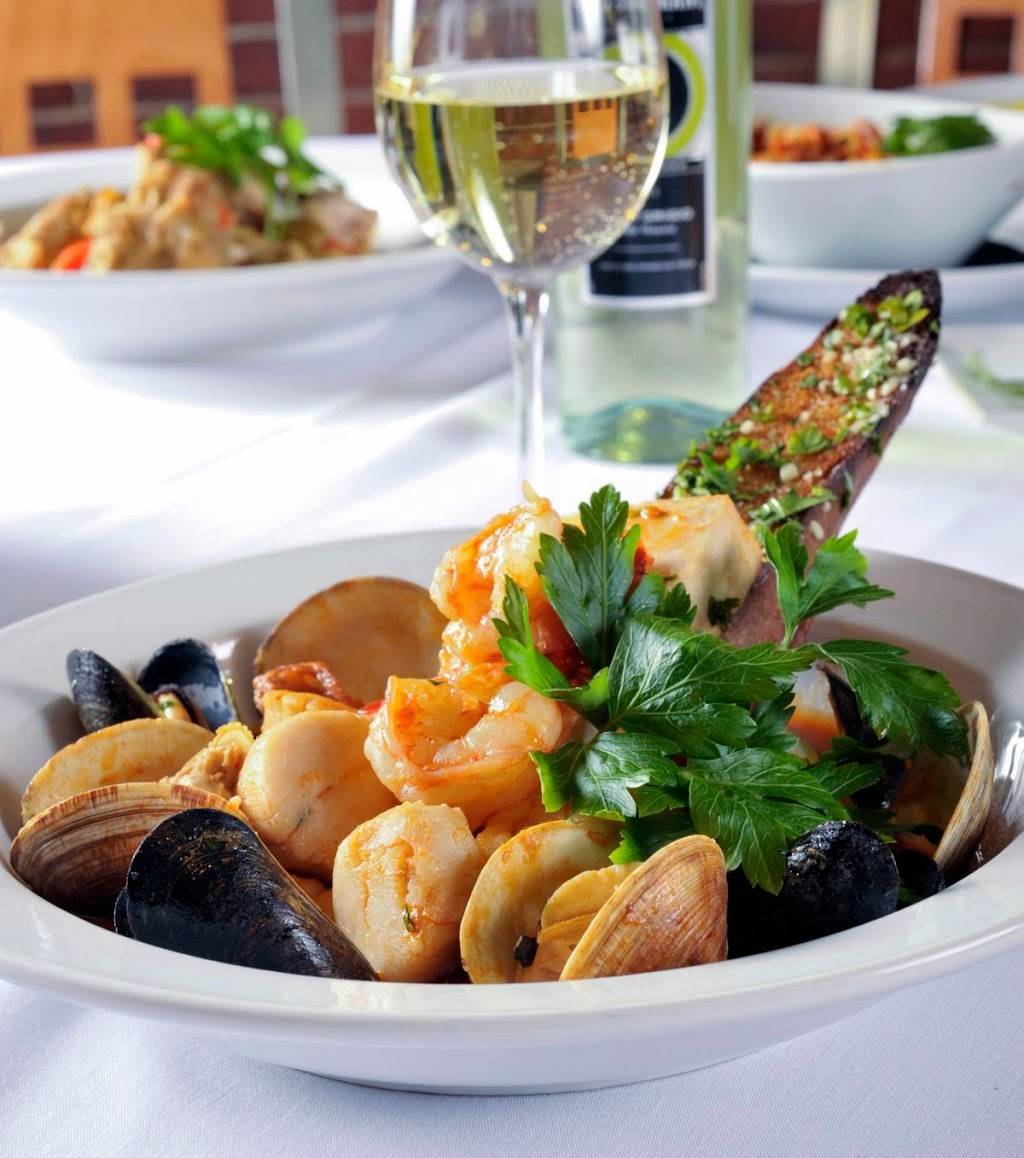 Salvatores | restaurant | 55 High St, Medford, MA 02155, USA | 7813939333 OR +1 781-393-9333