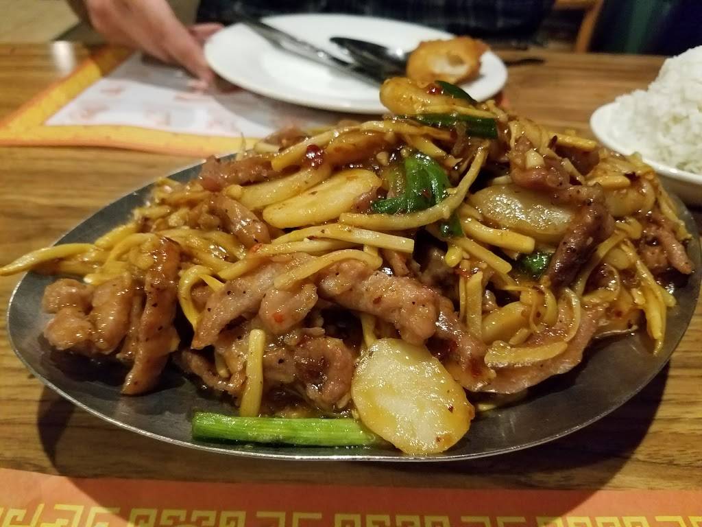 Emperors Kitchen | restaurant | 18900 W Bluemound Rd, Brookfield, WI 53045, USA | 2627841617 OR +1 262-784-1617