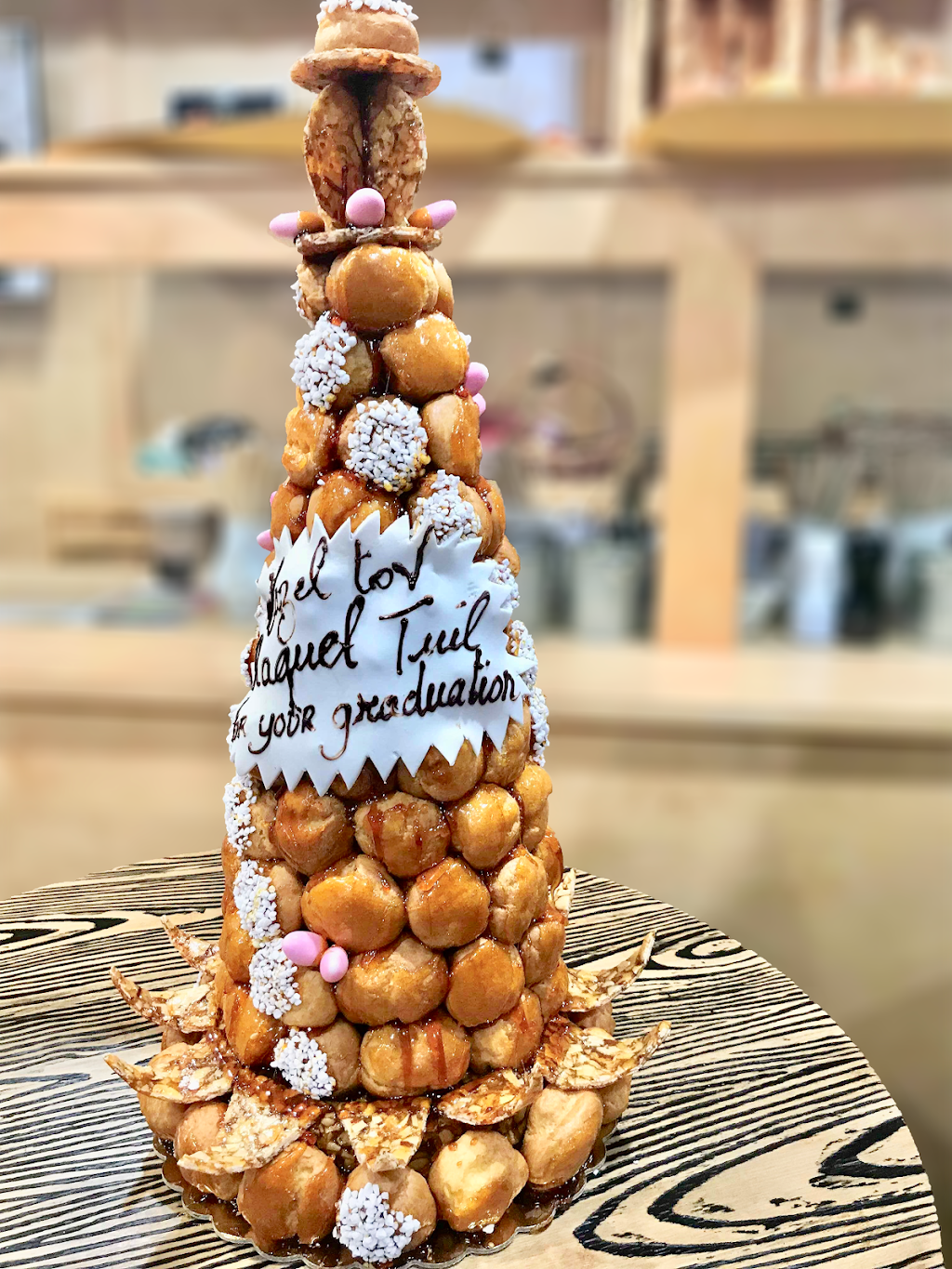 La Parisienne Bakery | bakery | 8647 Pico Blvd, Los Angeles, CA 90035, USA | 4247770359 OR +1 424-777-0359