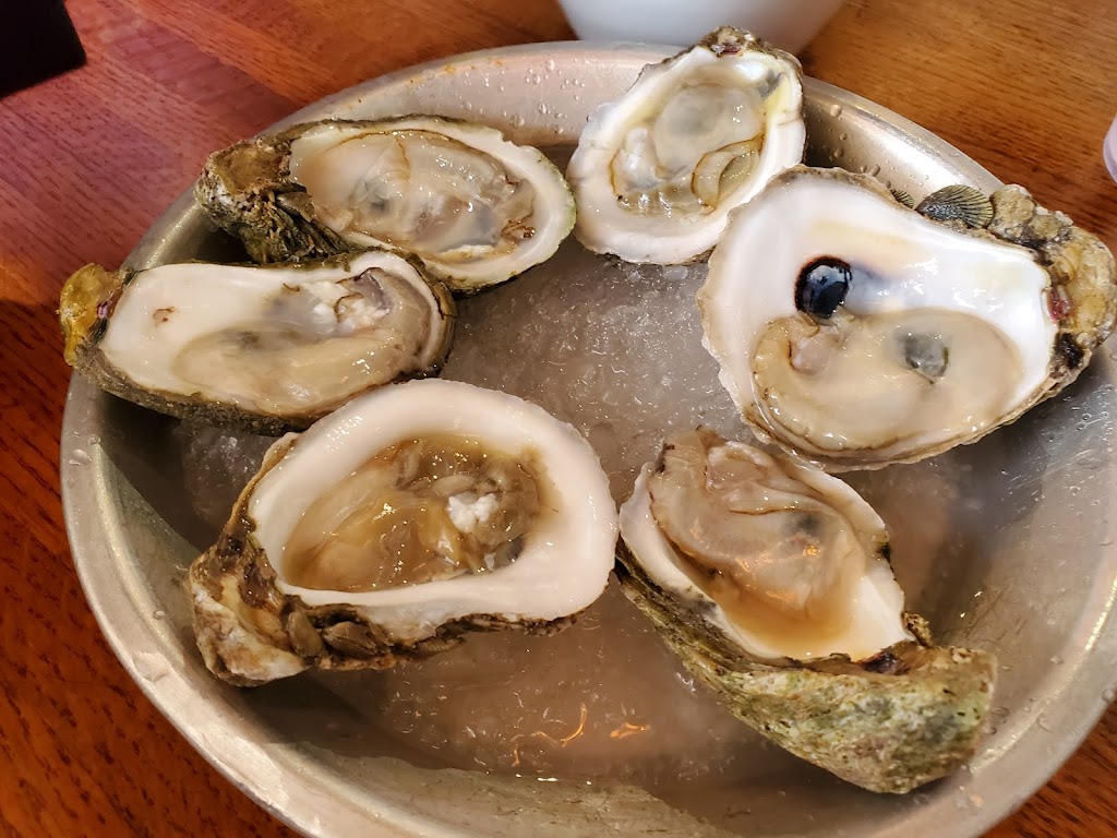 Blue Hook Cajun Seafood & Bar | restaurant | 2244 N Webb Rd, Wichita, KS 67226, USA | 3162605511 OR +1 316-260-5511