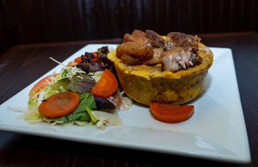 Caribe Restaurant | restaurant | 61 Franklin St, Lynn, MA 01905, USA | 7815817076 OR +1 781-581-7076