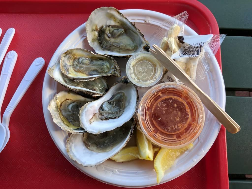 Jordans Lobster Dock | restaurant | 3165 Harkness Ave, Brooklyn, NY 11235, USA | 7189346300 OR +1 718-934-6300