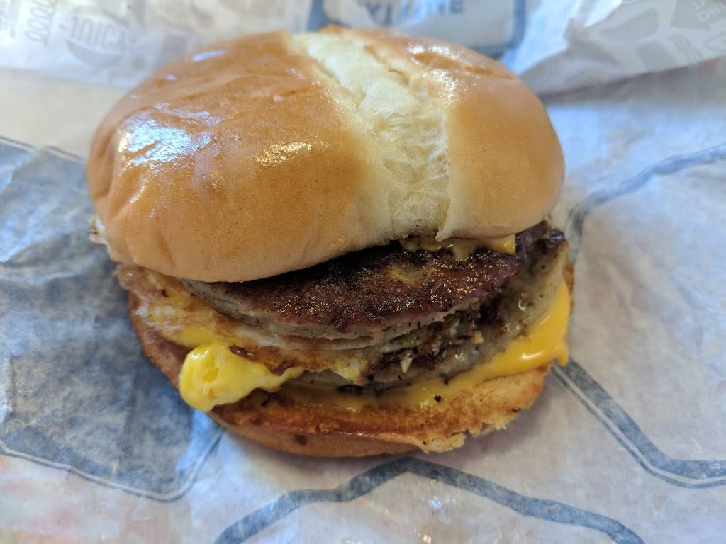 Jack in the Box | restaurant | 148 E San Carlos St, San Jose, CA 95112, USA | 4082877520 OR +1 408-287-7520