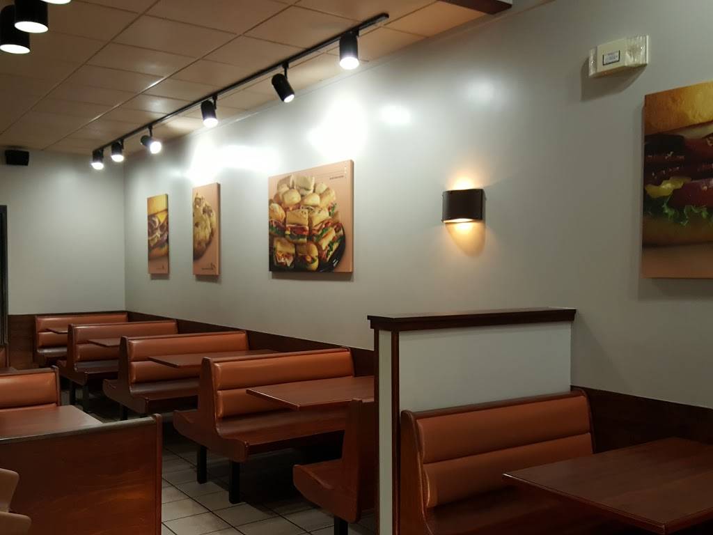 Penn Station East Coast Subs | meal takeaway | 841 S Rangeline Rd, Carmel, IN 46032, USA | 3175697366 OR +1 317-569-7366