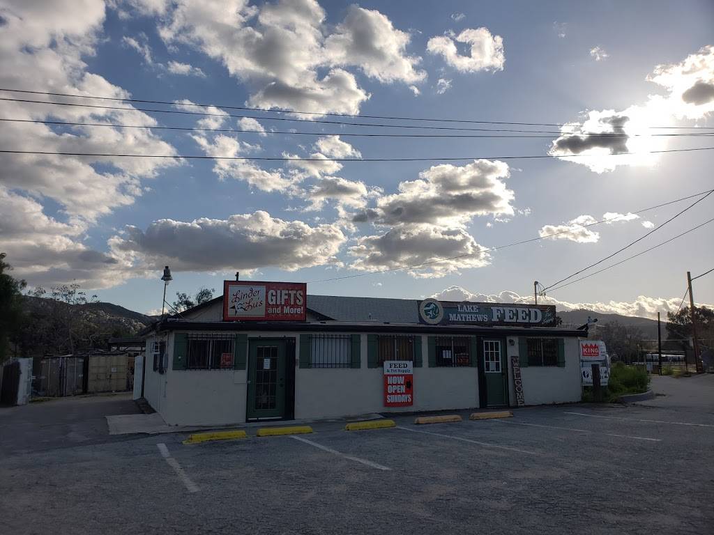 Lake Mathews Market | restaurant | 17679 Cajalco Rd, Perris, CA 92570, USA | 9517802899 OR +1 951-780-2899