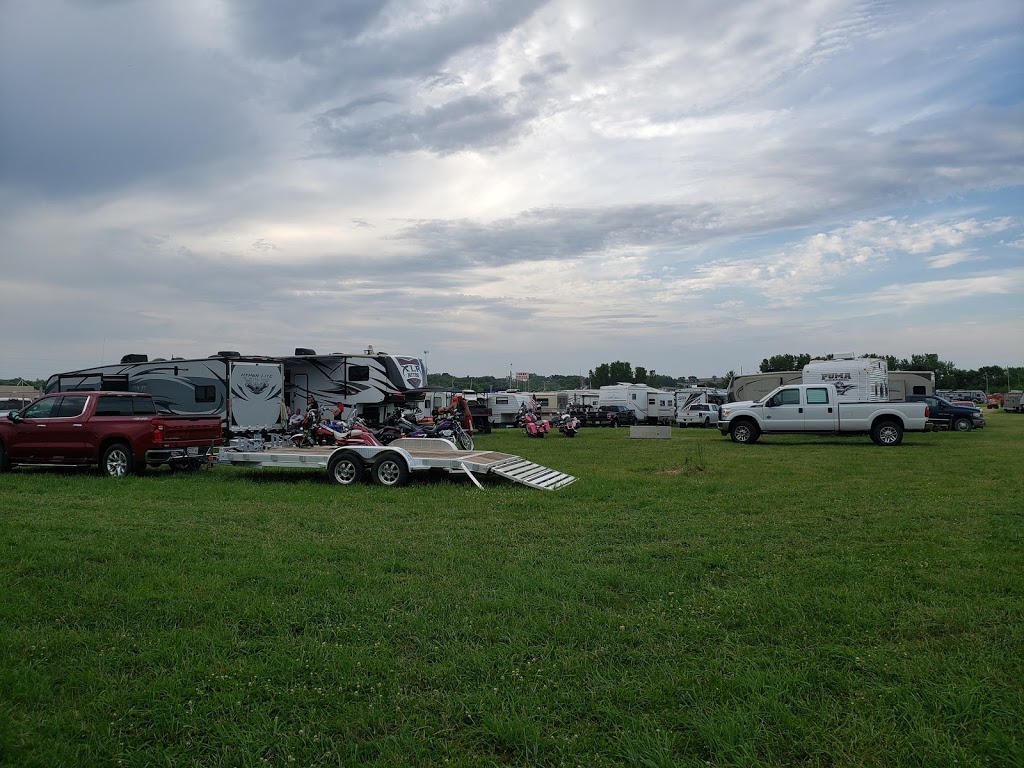 Ickey Nickel Bar & Grill | restaurant | 4700 41st St, Sioux City, IA 51108, USA | 7122392772 OR +1 712-239-2772