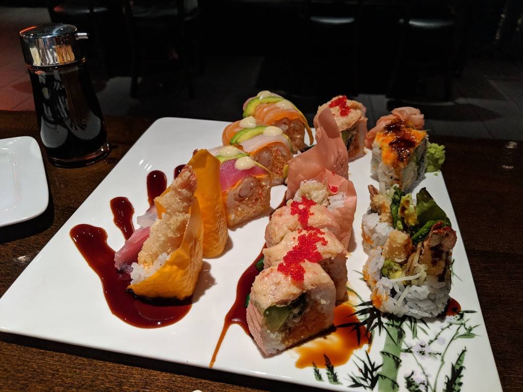 Zen Asian Fusion | restaurant | 2037 Sam Rittenberg Blvd, Charleston, SC 29407, USA | 8437666331 OR +1 843-766-6331