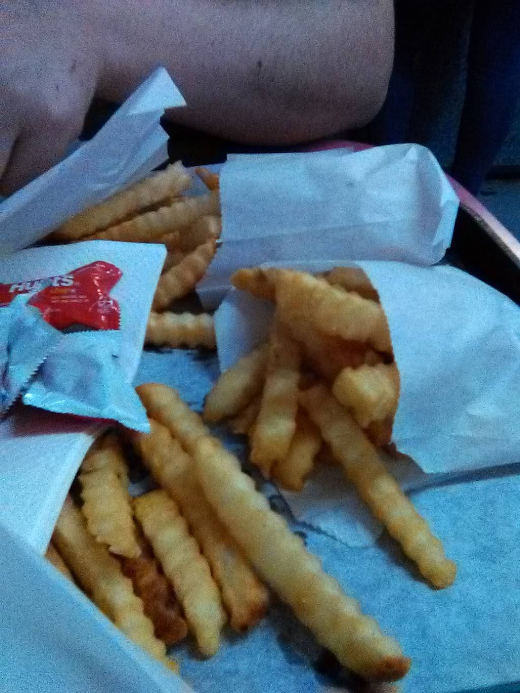 Burger Factory | restaurant | 313 Central Ave, Shafter, CA 93263, USA | 6617469135 OR +1 661-746-9135