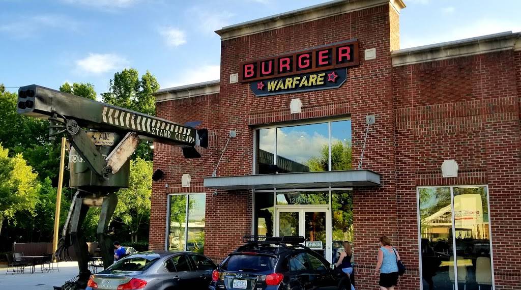 Burger Warfare | restaurant | 1209 Battleground Ave, Greensboro, NC 27408, USA | 3365000654 OR +1 336-500-0654