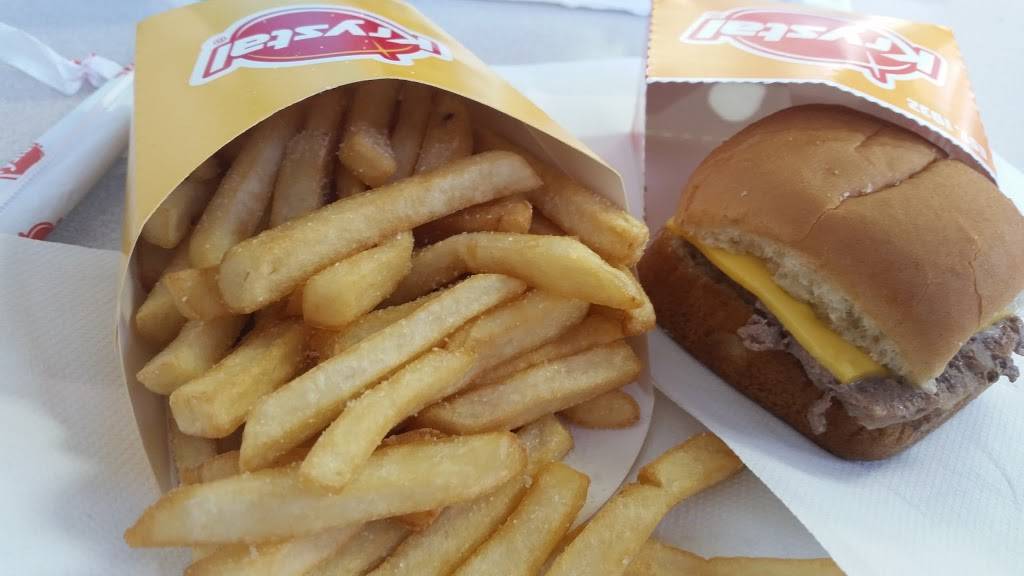 Krystal | meal takeaway | 3250 W Vine St, Kissimmee, FL 34741, USA | 4078479935 OR +1 407-847-9935