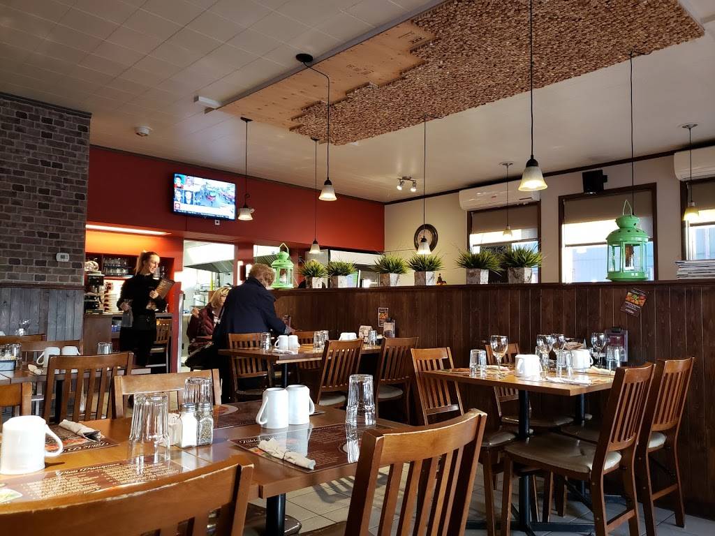 Le Ptit Resto 2 | restaurant | 2339 Rue Royale, Trois-Rivières, QC G9A 4L6, Canada | 8196940422 OR +1 819-694-0422