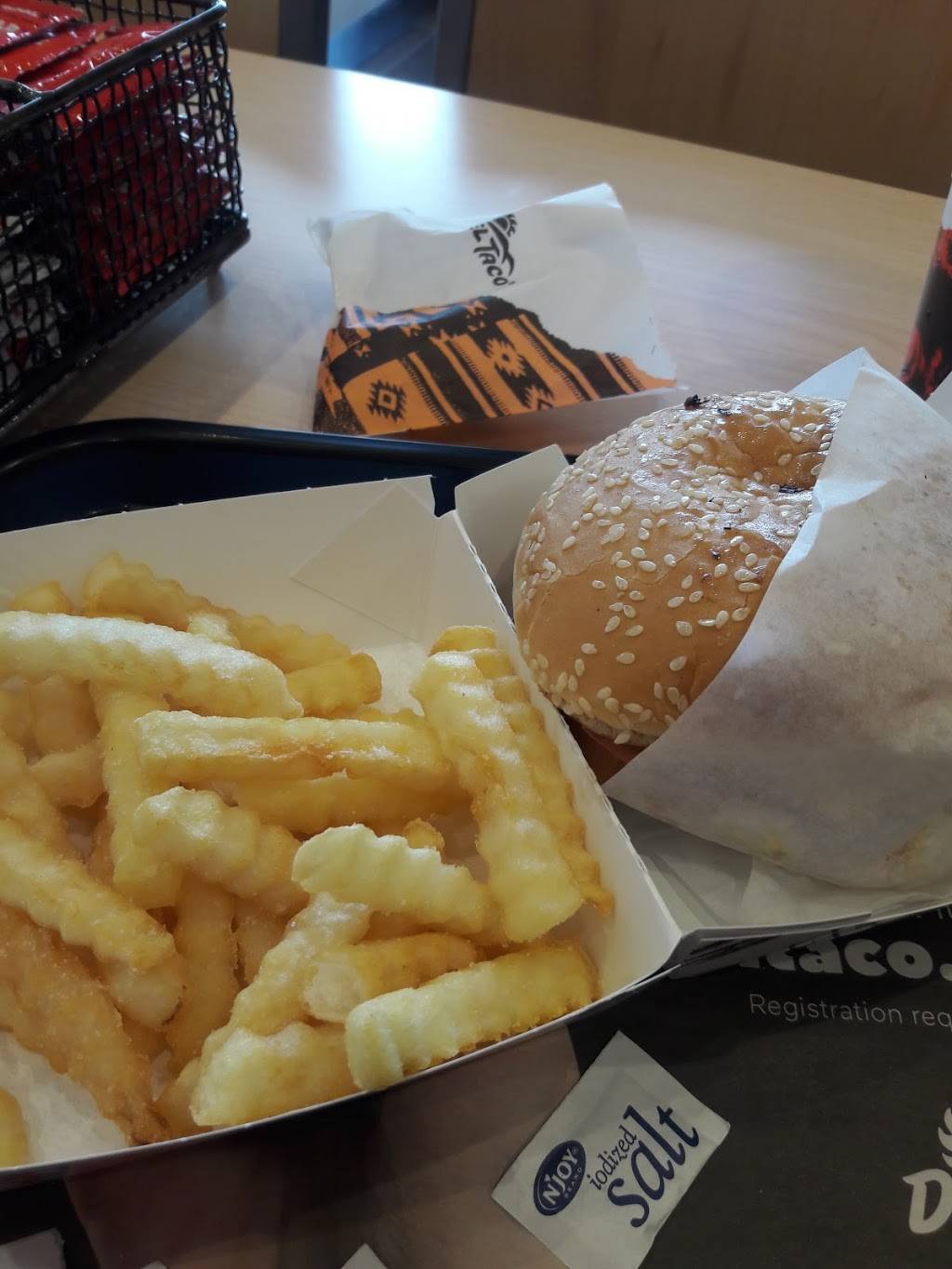 Del Taco | restaurant | 12387 23 Mile Rd, Shelby Charter Twp, MI 48315, USA | 5865807033 OR +1 586-580-7033