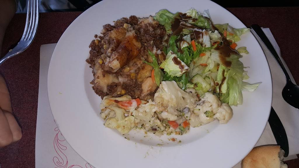 Restaurant Royal 24 | restaurant | 5237 Boulevard Wilfrid-Hamel, Québec, QC G2E 2H2, Canada | 4188721221 OR +1 418-872-1221