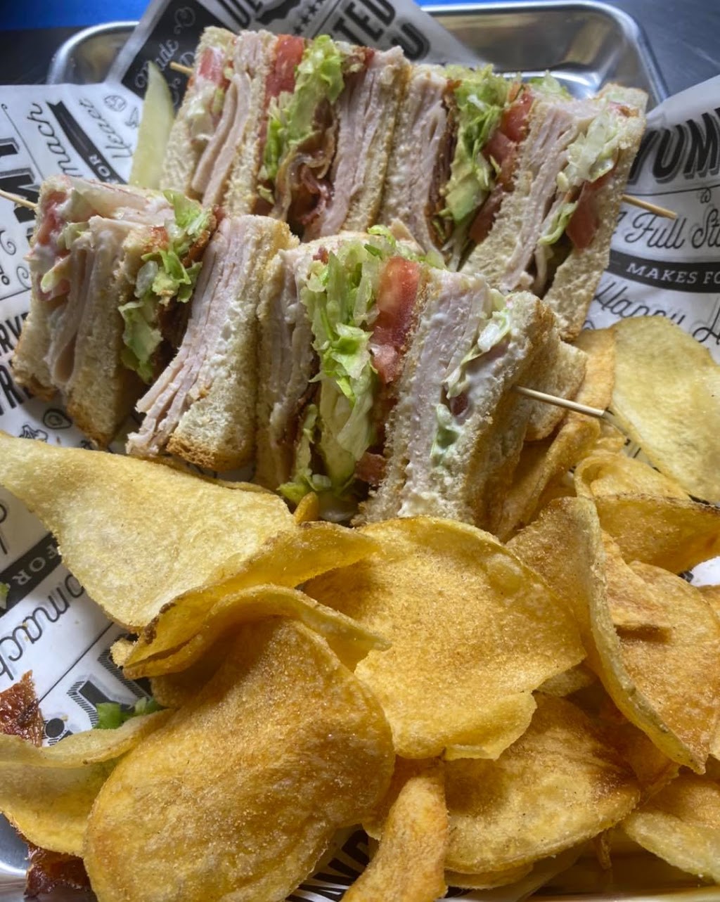 Saltys Sandwich Bar | restaurant | 3121 Beach Blvd S, Gulfport, FL 33707, USA | 7272397072 OR +1 727-239-7072