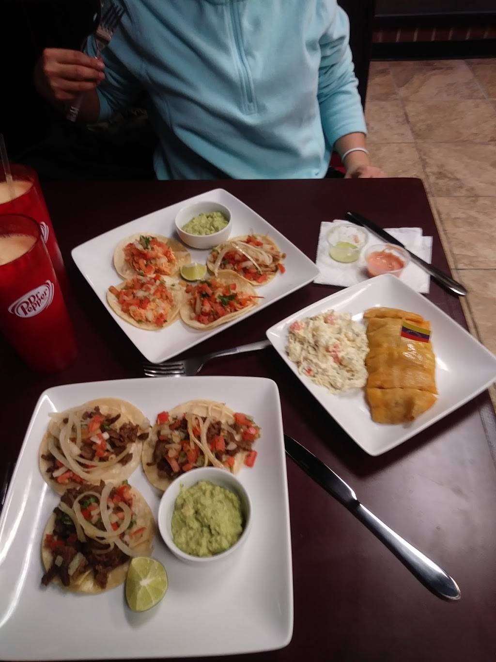 El Taco & La Arepa | restaurant | 3748 Astrozon Blvd, Colorado Springs, CO 80916, USA | 7193751364 OR +1 719-375-1364