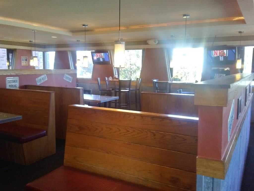 Pizza Hut | restaurant | 518 E Main St, Lincolnton, NC 28092, USA | 7047356518 OR +1 704-735-6518