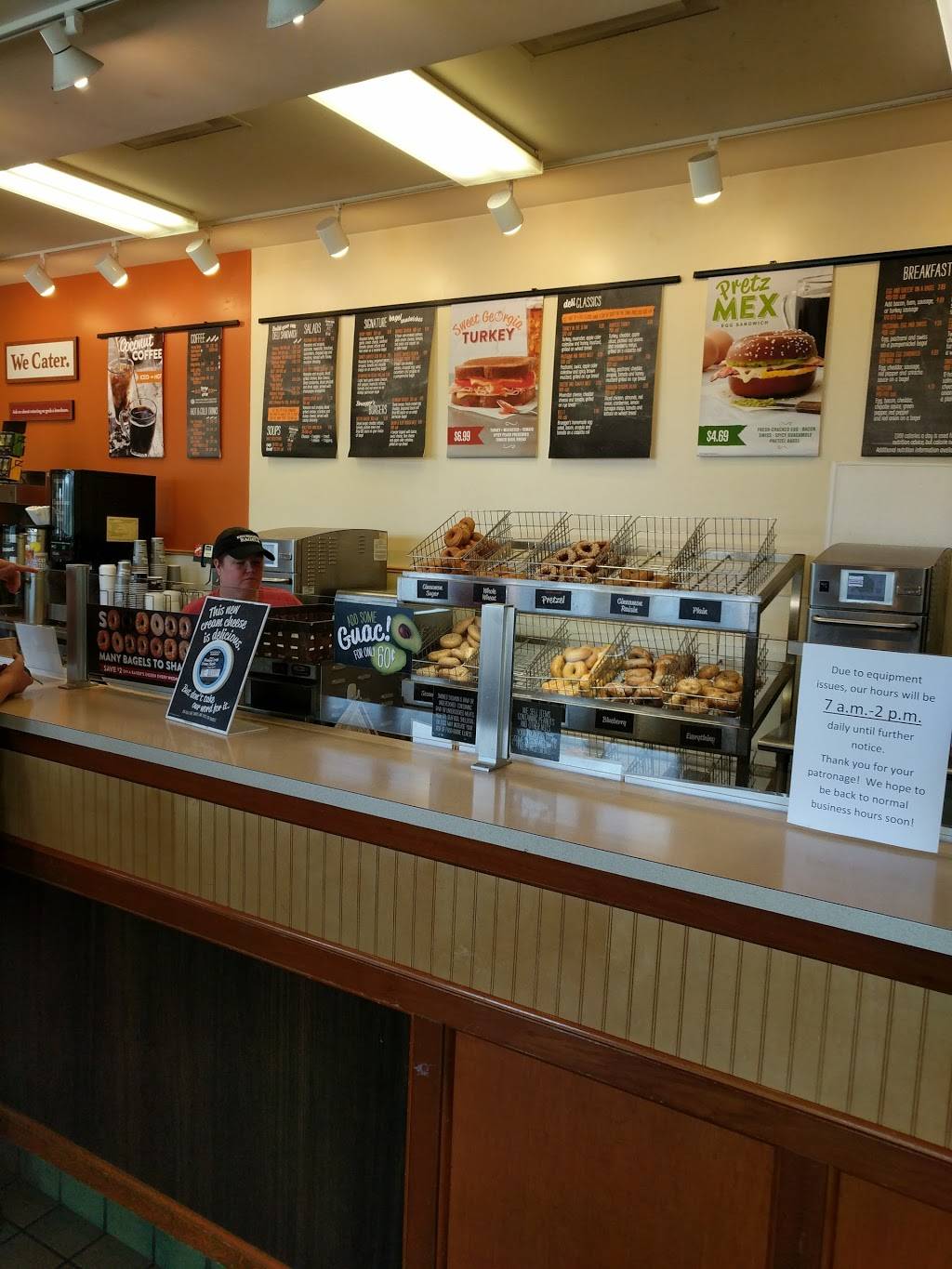 Brueggers Bagels | bakery | 1503 Kimberly Rd, Bettendorf, IA 52722, USA | 5633594540 OR +1 563-359-4540