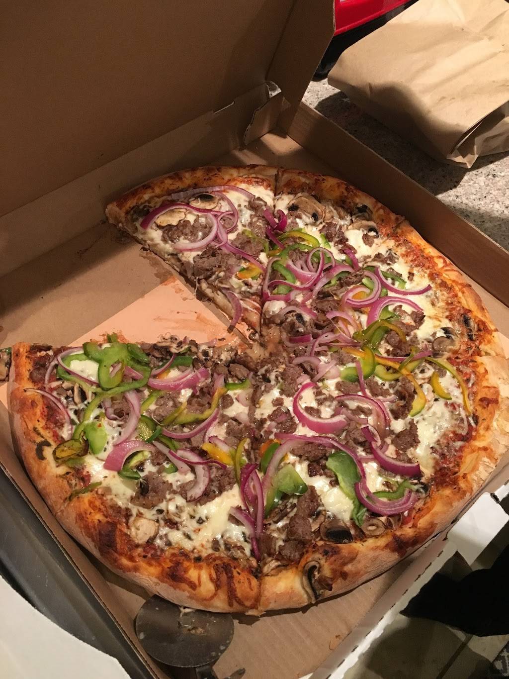 Pizzeria Petes | restaurant | 17 Boulevard Samson, Laval, QC H7X 3S5, Canada | 4503145144 OR +1 450-314-5144