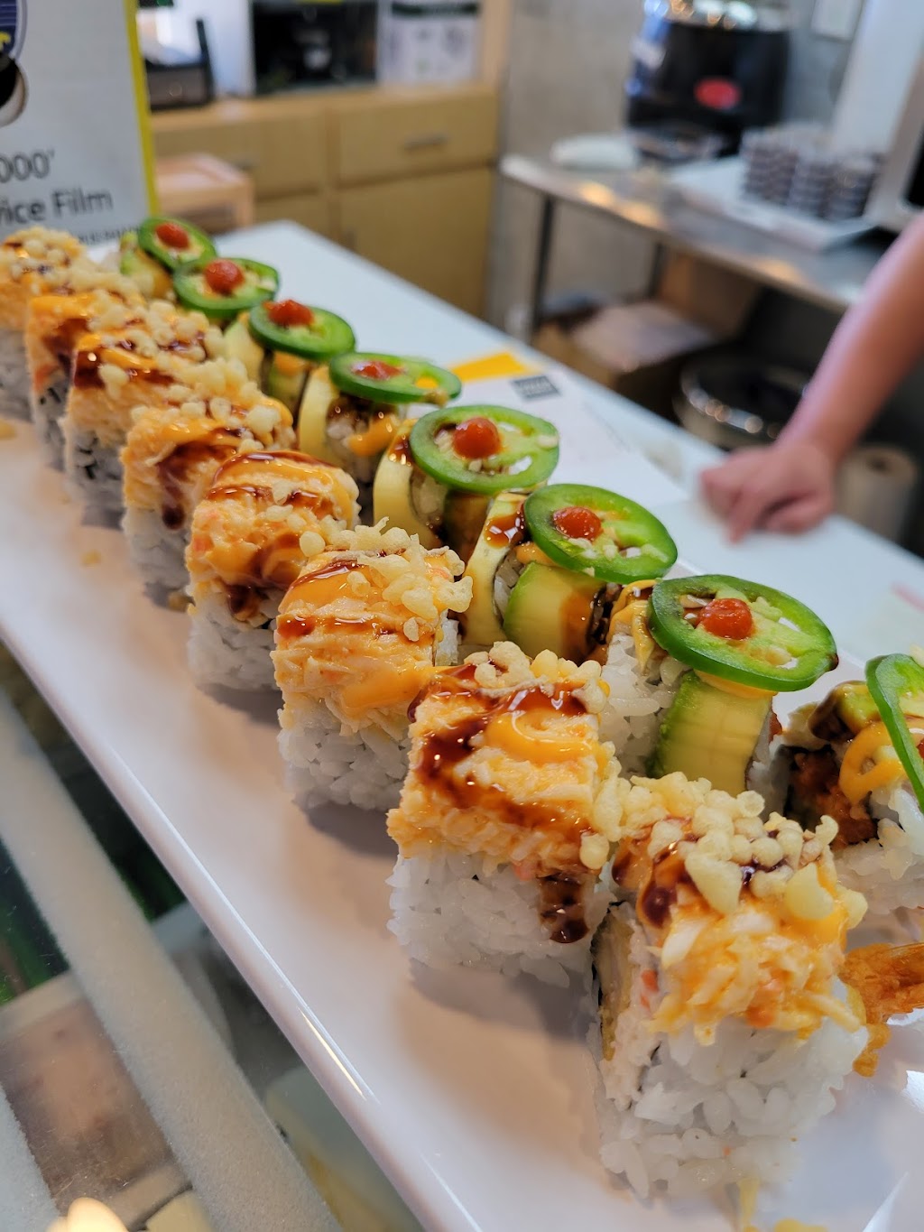 Sushi Box | restaurant | 303 Swisher Rd #210, Lake Dallas, TX 75065, USA | 9404987990 OR +1 940-498-7990