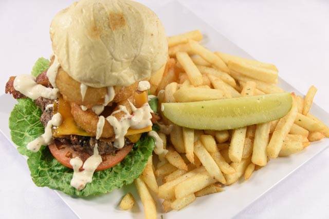 Mynx Cabaret Hartford | night club | 145 W Service Rd, Hartford, CT 06120, USA | 8602475510 OR +1 860-247-5510