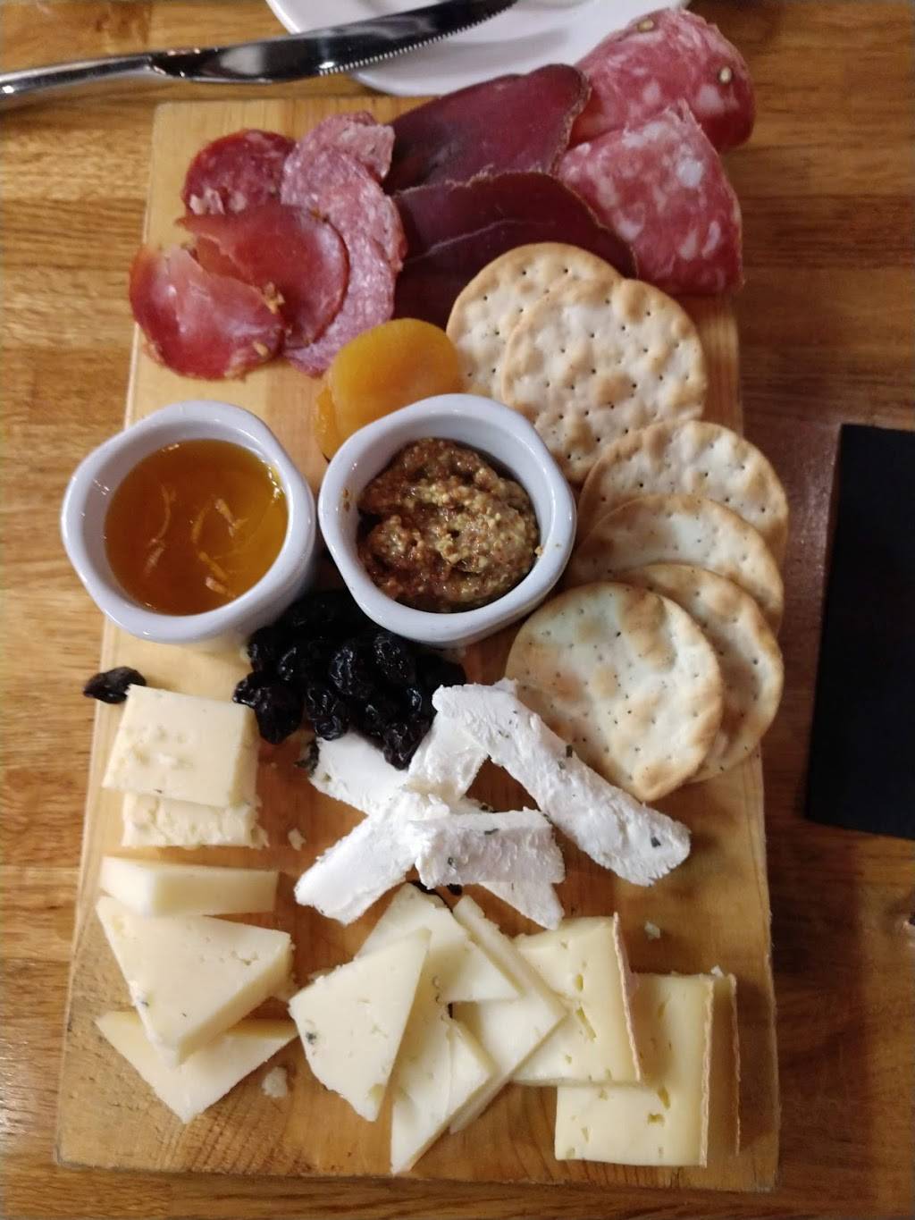 Harvest Thyme Tavern | restaurant | 1251 W Central Ave, Davidsonville, MD 21035, USA | 4432036846 OR +1 443-203-6846